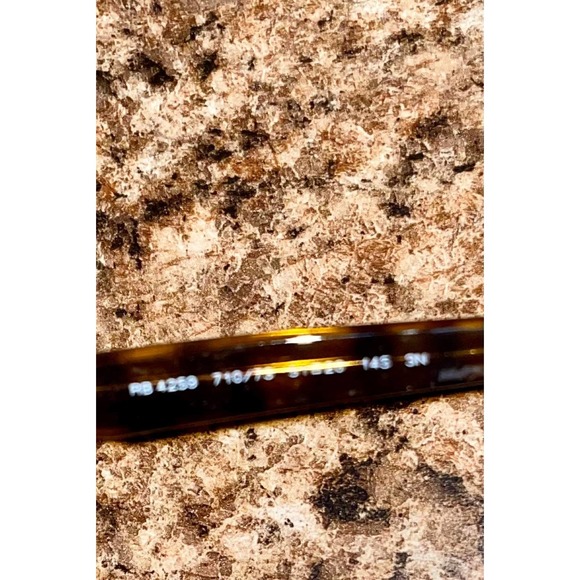 Ray-Ban Single Vision Full Frame only - Picture 5 of 6